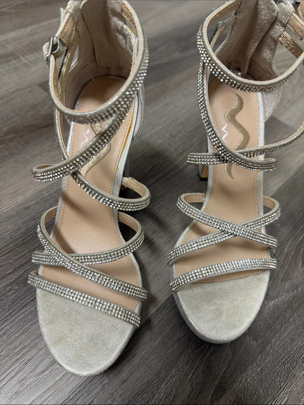 Nina Silver Rhinestone Strappy Block Heel Sandals 8.5